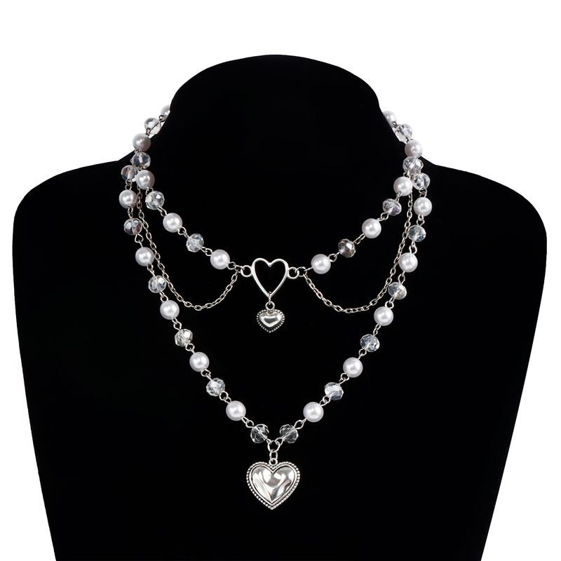 Dolce ragazza calda ama la collana multistrato con nappe di perle_voghion.com