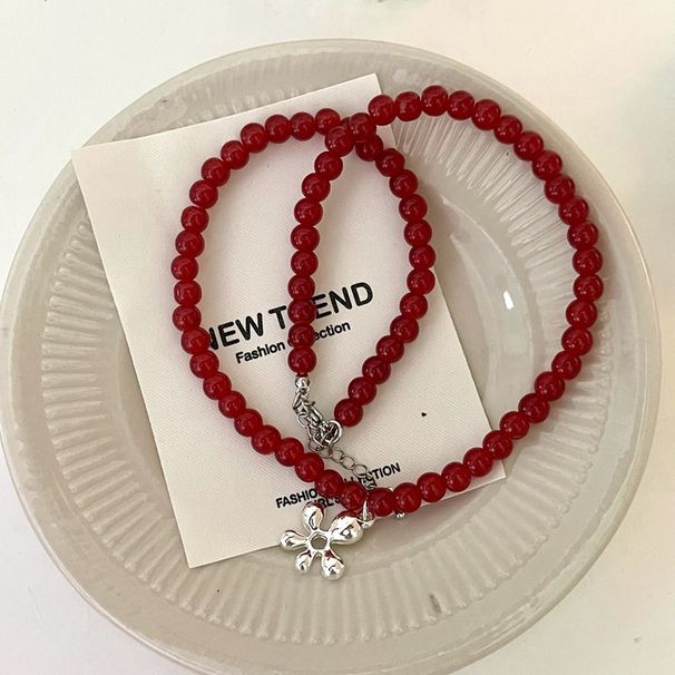 Collana versatile di alta qualità con ciondolo a forma di fiore di cristallo artificiale di nicchia alla moda, catena per clavicola di personalità_voghion.com