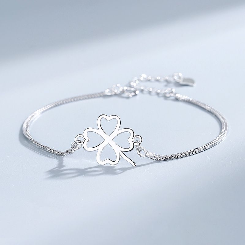 S925 Vierblättriges Kleeblatt-Armband für Mädchen, Sterling Silber, Ins Nischendesign, Handschmuck, modische Persönlichkeit, vielseitiges Armband_voghion.com