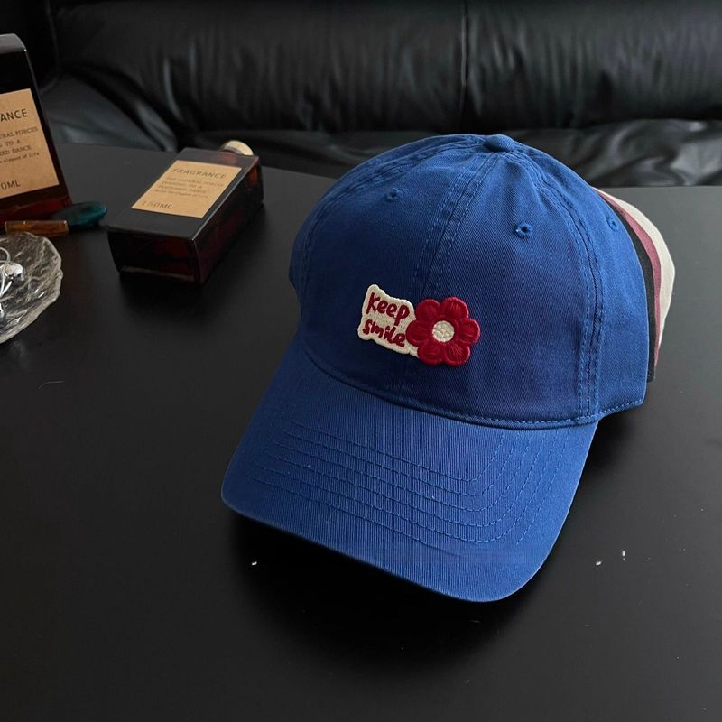 The New Small Fresh Flowers Are Matched With A Partner Baseball Cap For Women's Spring Big Head Circumference Is White And The Wide-brimmed Peaked Cap_voghion.com