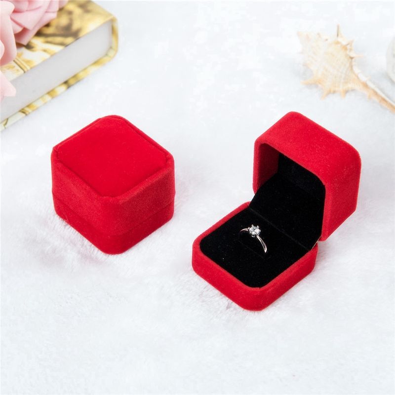 Caixa de anel de veludo caixa de jóias caixa de crachá caixa de jóias casamento caixa de anel de casamento_voghion.com