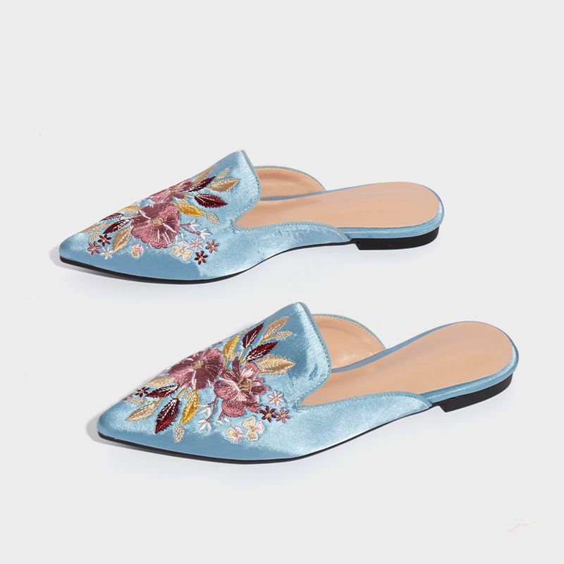 Γυναικεία Παπούτσια Ίσια Παπούτσια για Γυναίκες Καλοκαιρινά Νέα Στυλ Μυτερό Κέντημα Ρετρό Αναπνέοντα Ένδυση Εξωτερικής Χρήσης Μισές Παντόφλες Μεγάλο Μέγεθος Mules_voghion.com