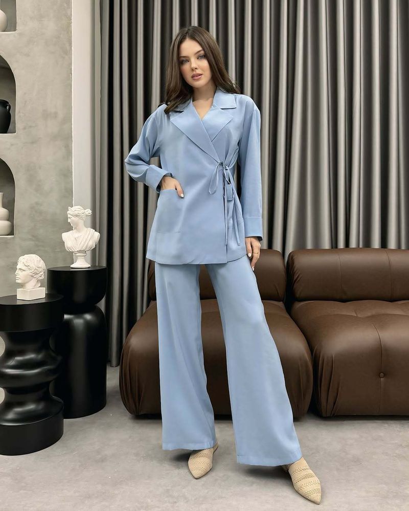 Abbigliamento da donna Completo da donna con lacci, giacca kimono, camicia, pantaloni alla moda_voghion.com