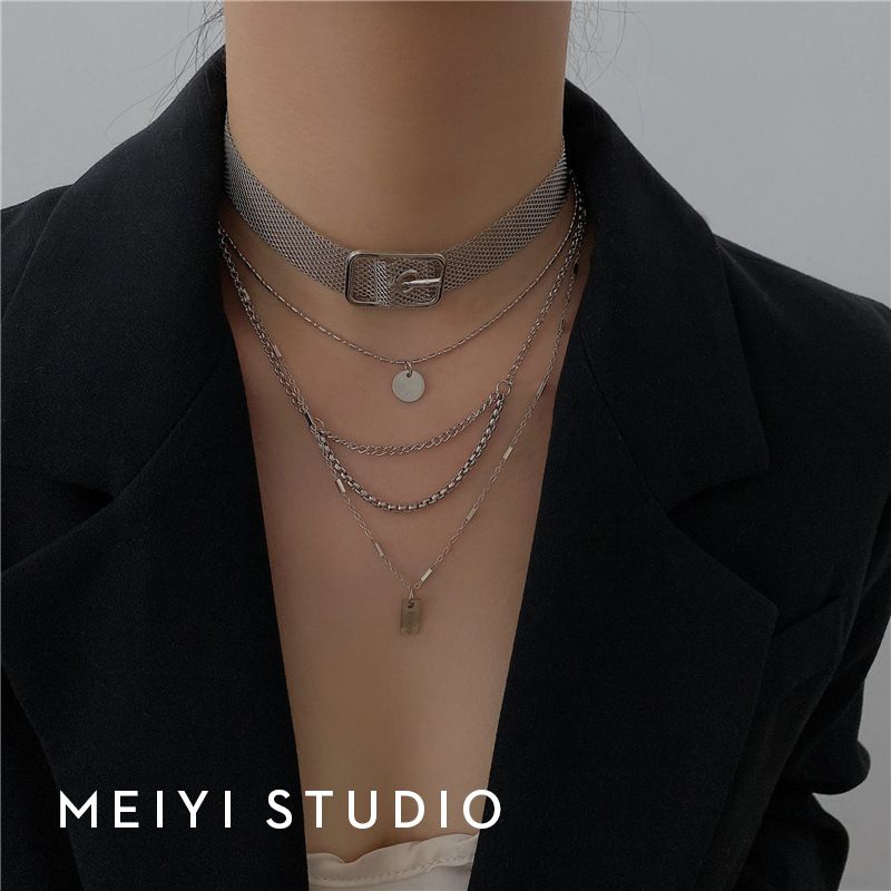 Individuell gestaltetes, mehrschichtiges Gürtelschnallen-Design, Halskette, Schlüsselbeinkette, coole Internet-Promi-Halskette für Damen_voghion.com