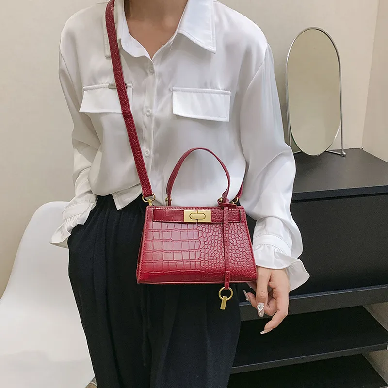 High-grade temperament ladies fashion niche stone pattern crossbody retro shoulder bag_voghion.com