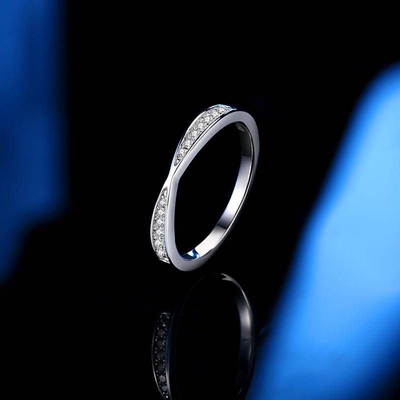 Silver Temperament Butterfly Waist Ring Moissanite Ring_voghion.com