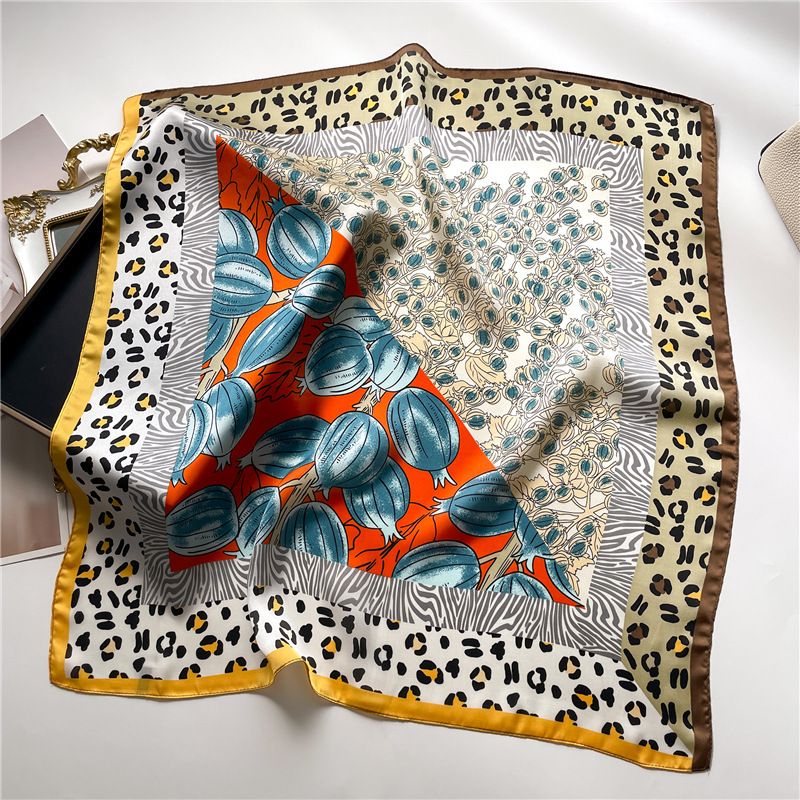 Luipaardprint granaatappelsjaal kleurblok bloem zijden sjaal imitatiezijde dames vierkante sjaal 70x70cm hoofddoek reishanddoek_voghion.com