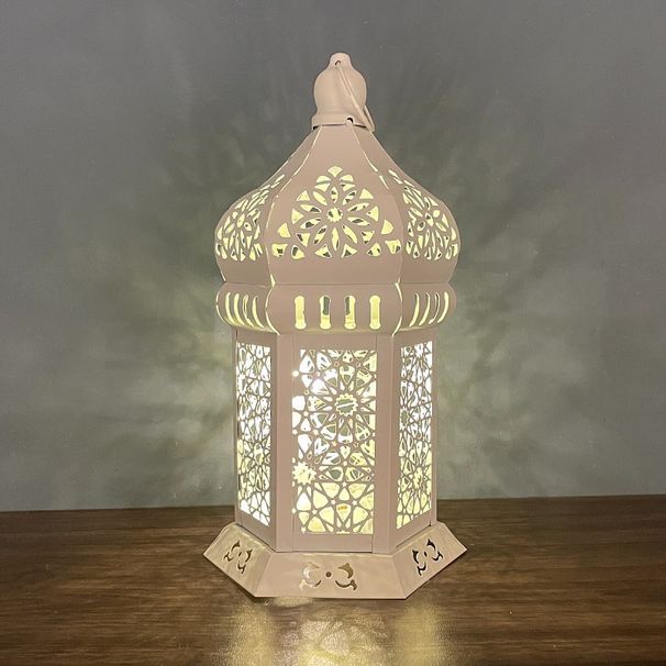 Casa Arredamento Pavimento Candeliere Arte del ferro Lampada a vento marocchina Lanterna a cavallo Lanterna in vetro cavo Ornamenti retrò Puntelli_voghion.com