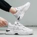 Lässige Sportschuhe für Herren mit dicker Sohle, atmungsaktive Laufschuhe für den Außenbereich, bequeme und modische Studenten-Sneaker für vier Jahreszeiten_voghion.com