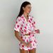 Damen-Pyjama-Set mit rosa Liebesdruck, kurzärmeliges Shorts-Zweiteiler-Set aus Kunstseide, zweiteiliges Set zum Tragen zu Hause_voghion.com
