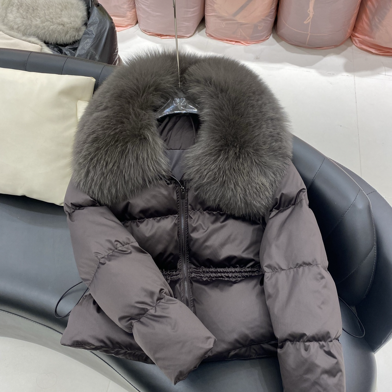 ​​Women's Winter Short Puffy Jacket With Fox Fur Trim Detachable Hood Oversized Coat Korean Style Warm Thick Down Coat (Black, Khaki, Brown)​​_voghion.com
