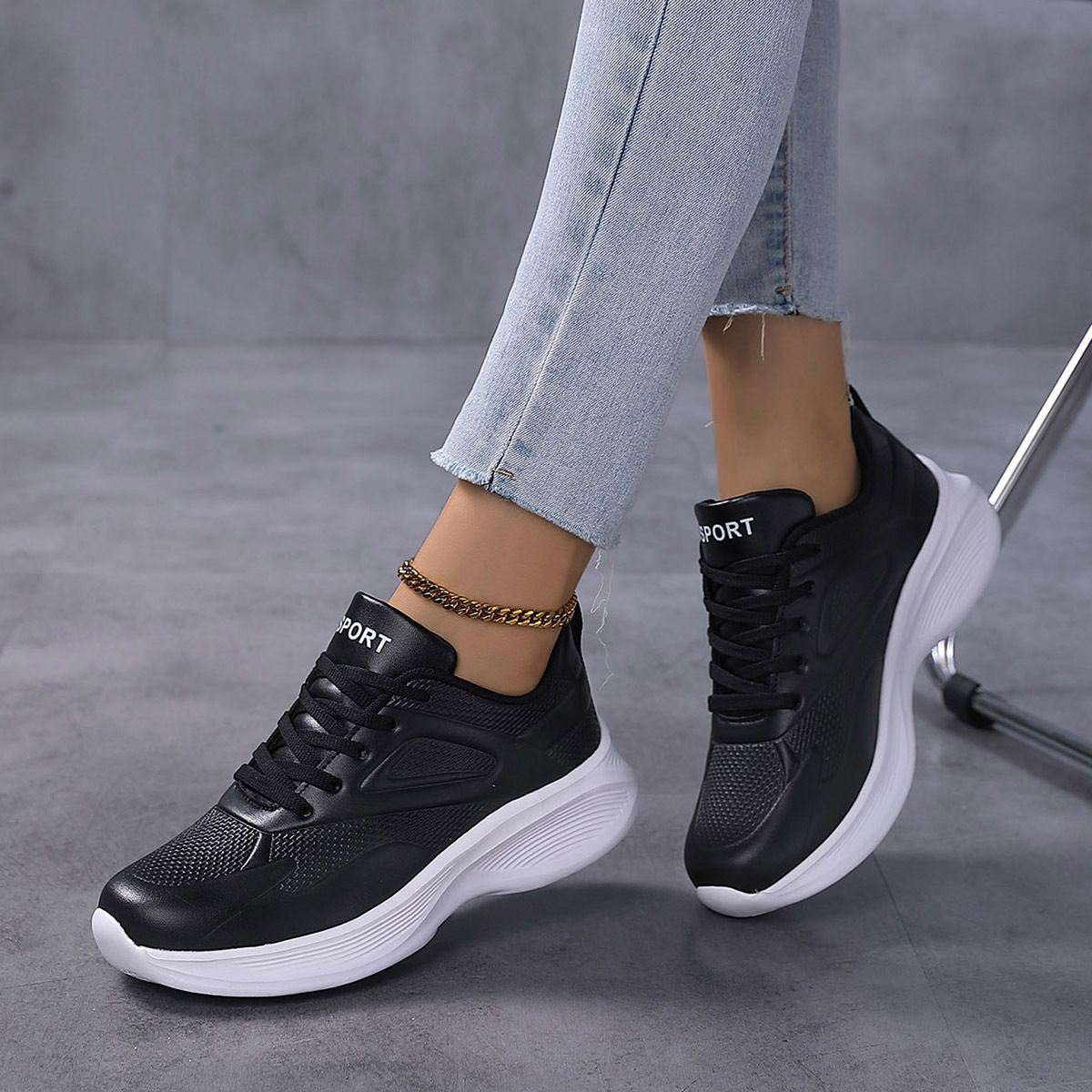 Γυναικεία Παπούτσια Δερμάτινα αθλητικά παπούτσια Ολόμαυρα, casual παπούτσια γυμναστικής Ελαφριά παπούτσια εργασίας Παπούτσια τρεξίματος Γυναικεία αδιάβροχα, ανθεκτικά στη βρωμιά παπούτσια για κύματα_voghion.com