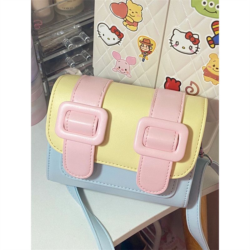 Macaron Women's 2023 New Cambridge Mini Student Crossbody Söt liten fyrkantig trendig axelväska_voghion.com