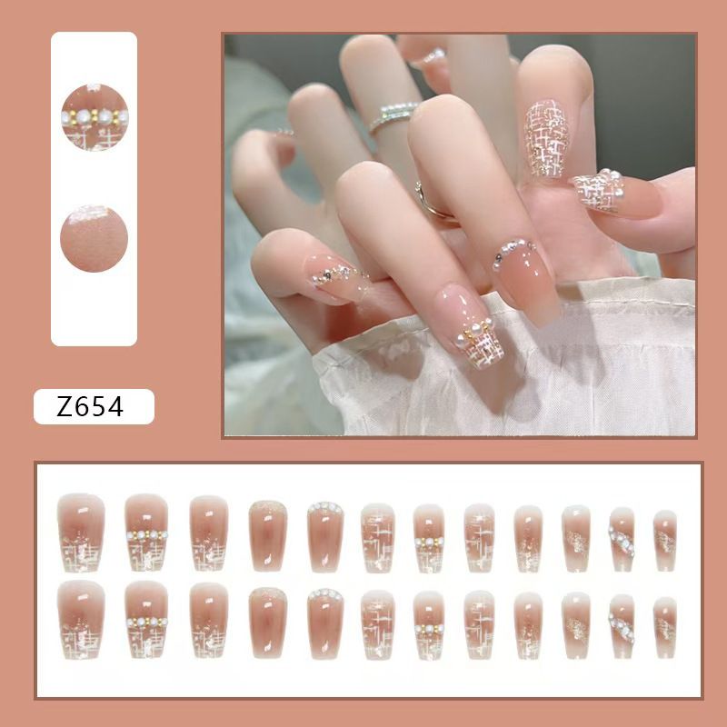 Sanfte und hellhäutige Frühlings-Perlenkunst im kleinen Stil, süße kurze Ballettnägel, tragbare Nagelspitzen_voghion.com