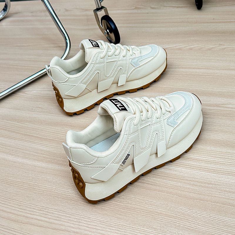 Instagram Korean version of Forrest Gump shoes for women in spring 2024, new student running sports, dad shoes for height increase and leisure_voghion.com