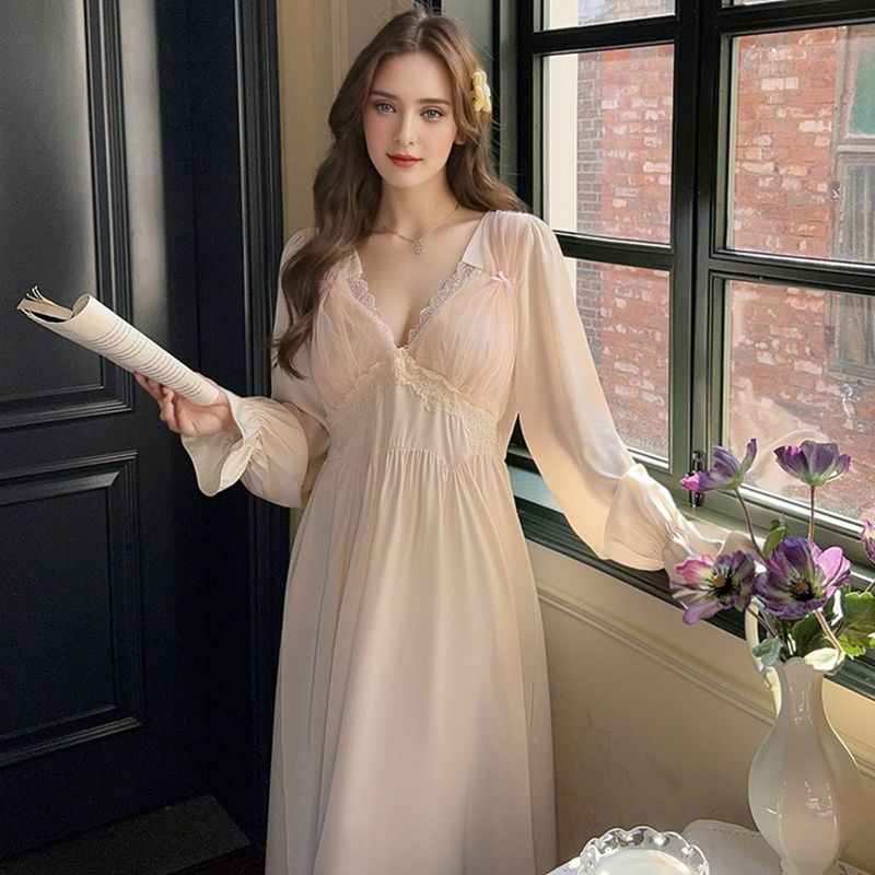 Herbst mit Brustpolster ultralanges Netz rotes Frühlings- und Herbstnachthemd Damen Langarm-Eisseidenpyjama Langarm-Spitze Spitze tiefer V-Ausschnitt_voghion.com
