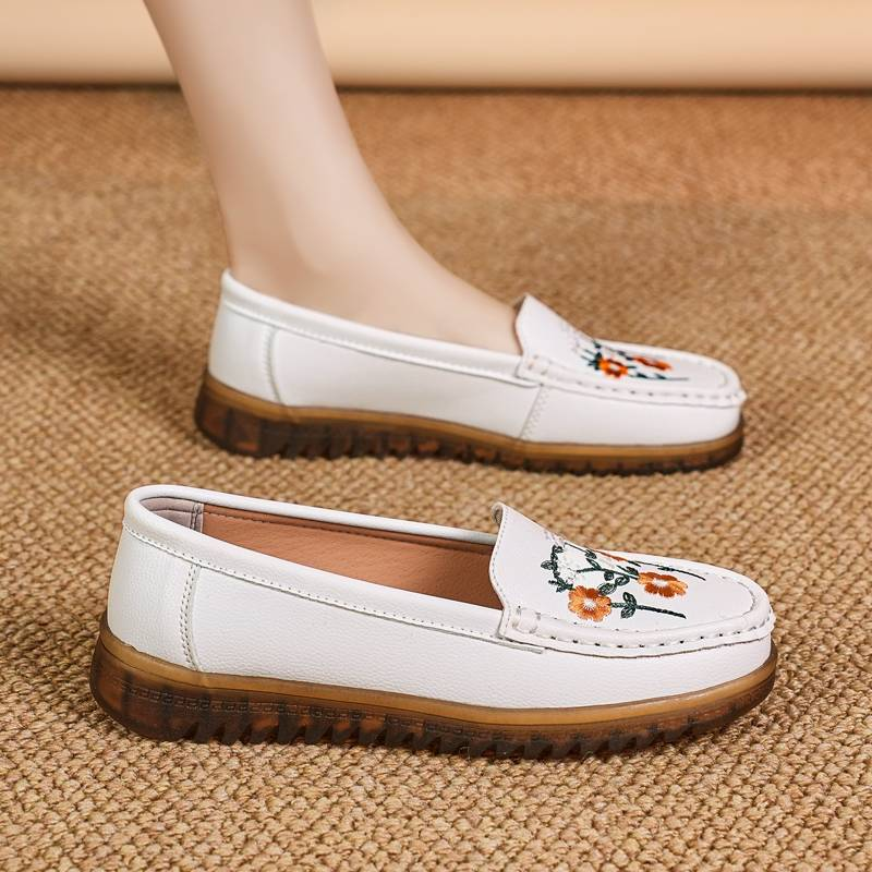 ‌LullabyLoafer: Dreamy Comfort, Wrapped In Dots_voghion.com