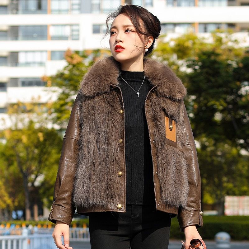 Damenbekleidung Der niedrigste Preis im Internet, kurze Fuchspelzlederjacke für Damen, warme, wattierte und verdickte, modische und trendige Jacke_voghion.com