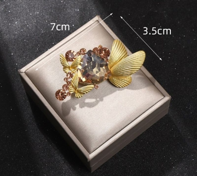 Women's floral Brooch Classic rose Pin accessory_voghion.com