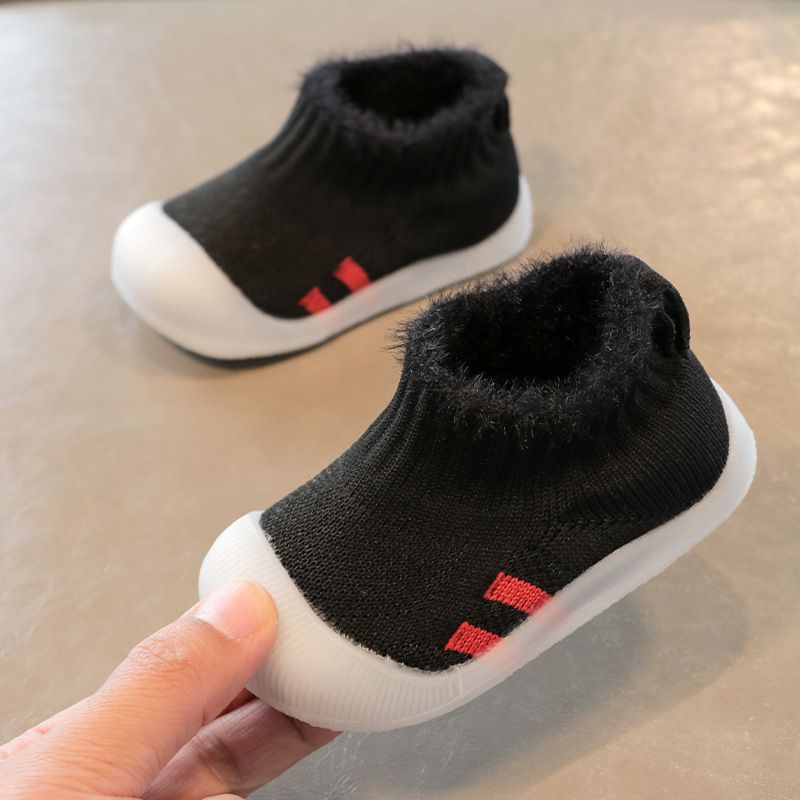 Novos sapatos de bebê outono e inverno, meias infantis antiderrapantes com sola macia e galochas para meninos e meninas, sapatos infantis e sapatos de algodão de veludo_voghion.com