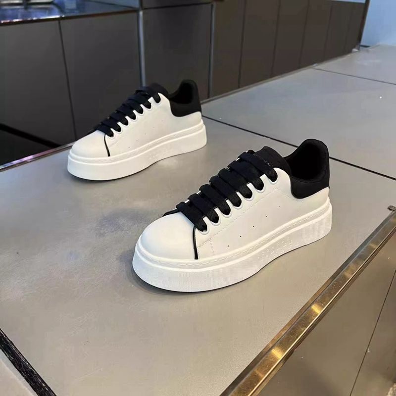 Small White Shoes Men's Autumn Breathable Board Shoes Increase Casual Men's Shoes_voghion.com