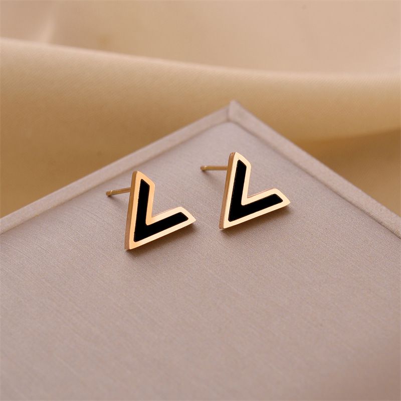 Rustfrit stål Firkløver Øreringe Charm Fin Mode Bryllup Trendsætter Hjerteform Kvinder Smykker Gaver_voghion.com