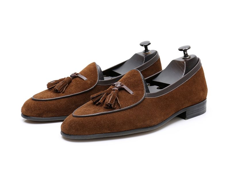 Chaussures Lumina One-Piece Dropshipping British Style Business Casual pour hommes en cuir véritable, mocassins à pampilles en daim, à enfiler_voghion.com