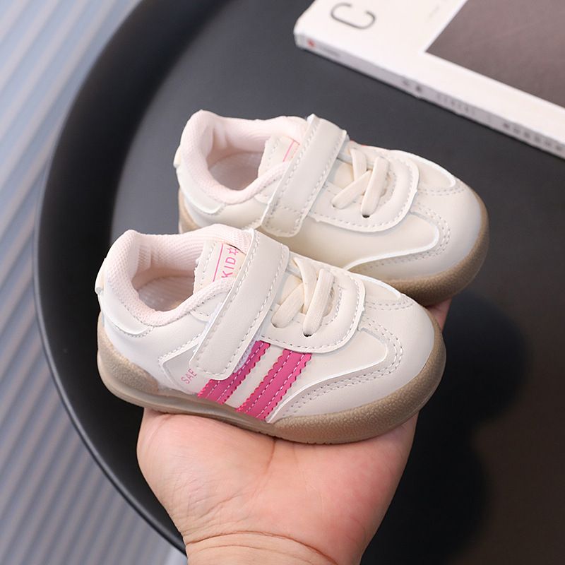 2024 Herbst neues vielseitiges Board für Jungen und Mädchen, deutsche Trainingsschuhe, weiche Sohlen, rutschfeste Baby-Wanderschuhe_voghion.com