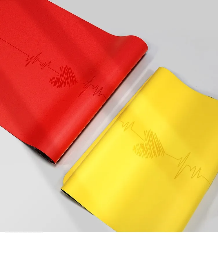 Dabīgās gumijas PU krāsains luksusa jogas paklājiņš, vienkārša stājas līnija, personalizēta pievilcīga fitnesa, pretslīdēšana un sviedri_voghion.com