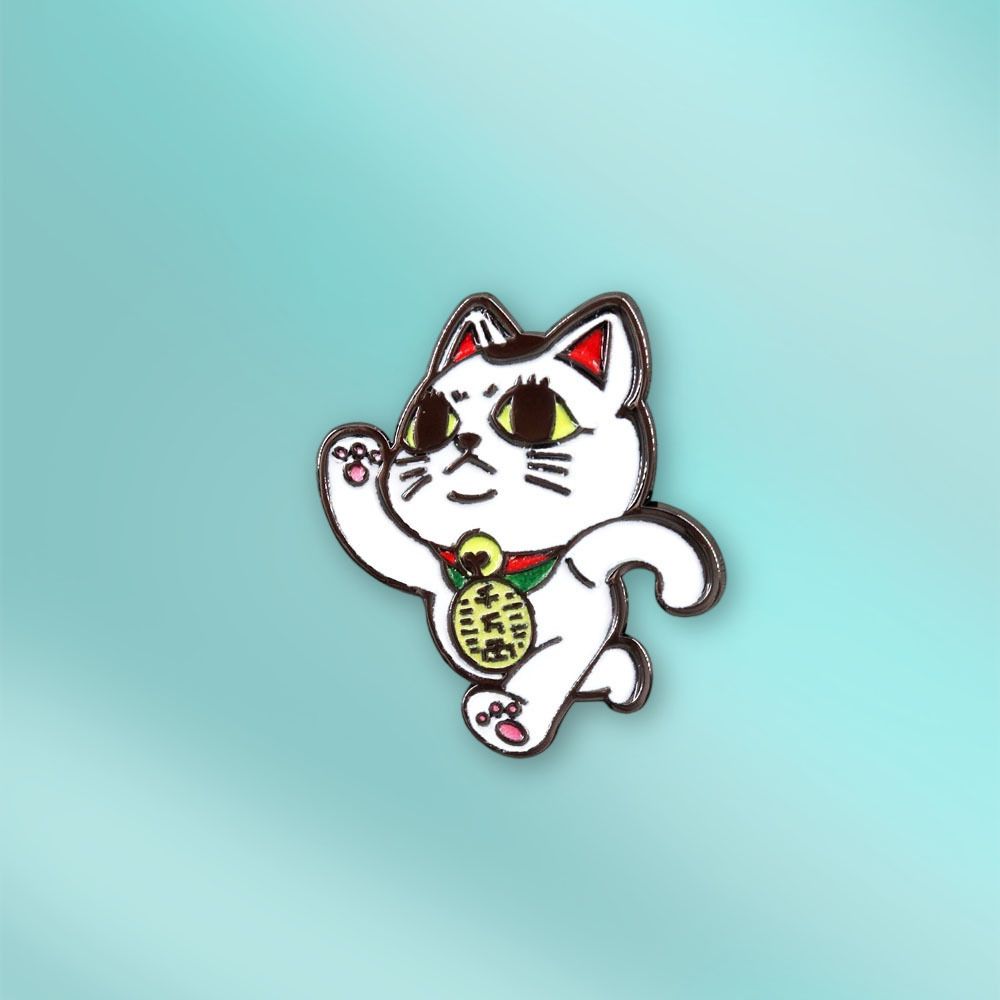 Cute Cartoon Lucky Cat Brooch Anime Bold Party Character Badge Clothing Accessories_voghion.com