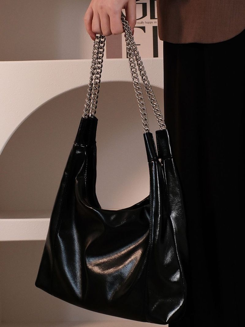Borsa a tracolla singola invernale alla moda in morbida pelle stile pigro di alta qualità del 2023, borsa hobo con catena_voghion.com