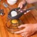 Separatore di uova in acciaio inossidabile per pollo da cucina, taglierina per tuorli in acciaio, strumento portatile per la rimozione di gadget_voghion.com