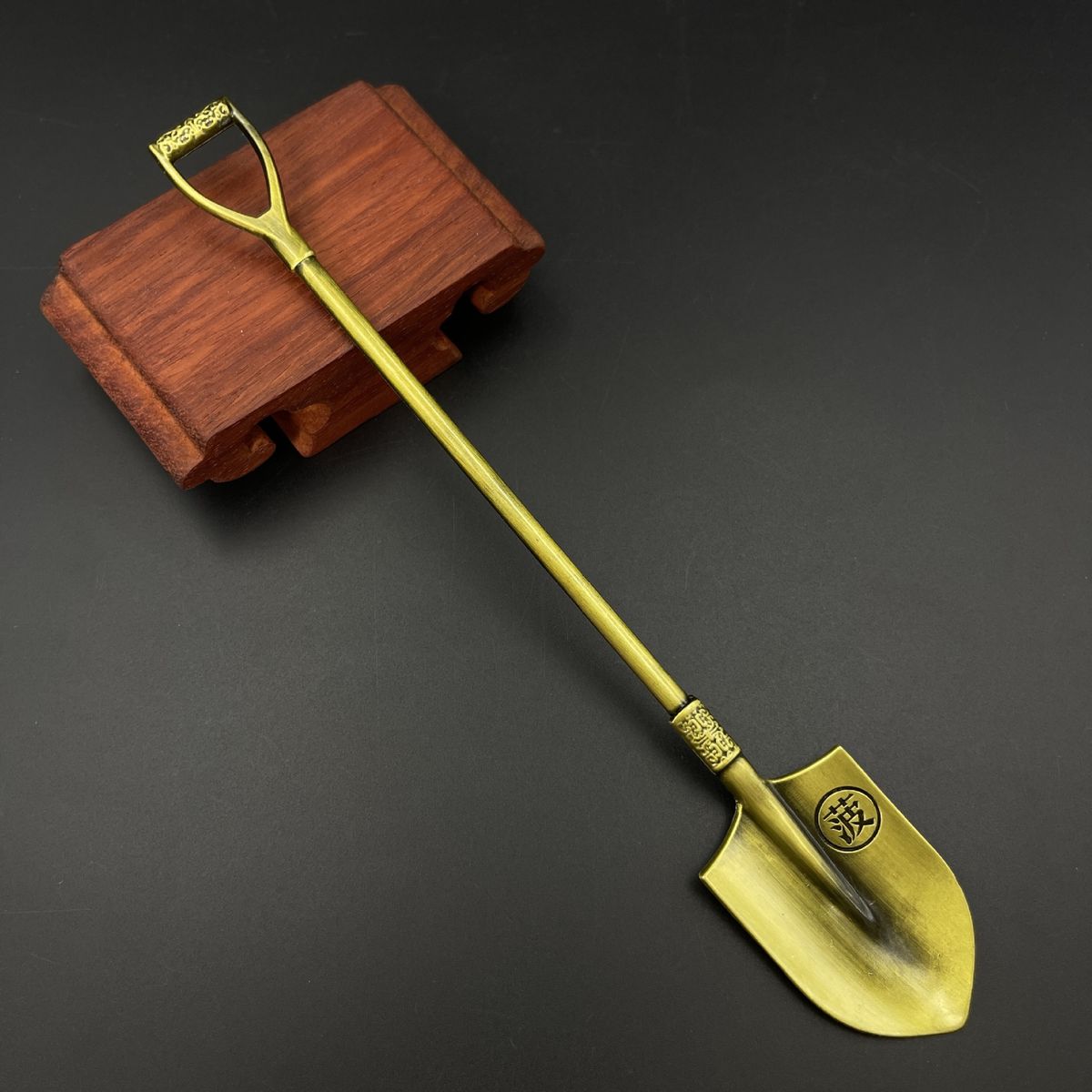 Tomb Explorer Collectible Set - Zinc Alloy Luoyang Spade Tools With Miniature Replicas (5-Piece Set)_voghion.com