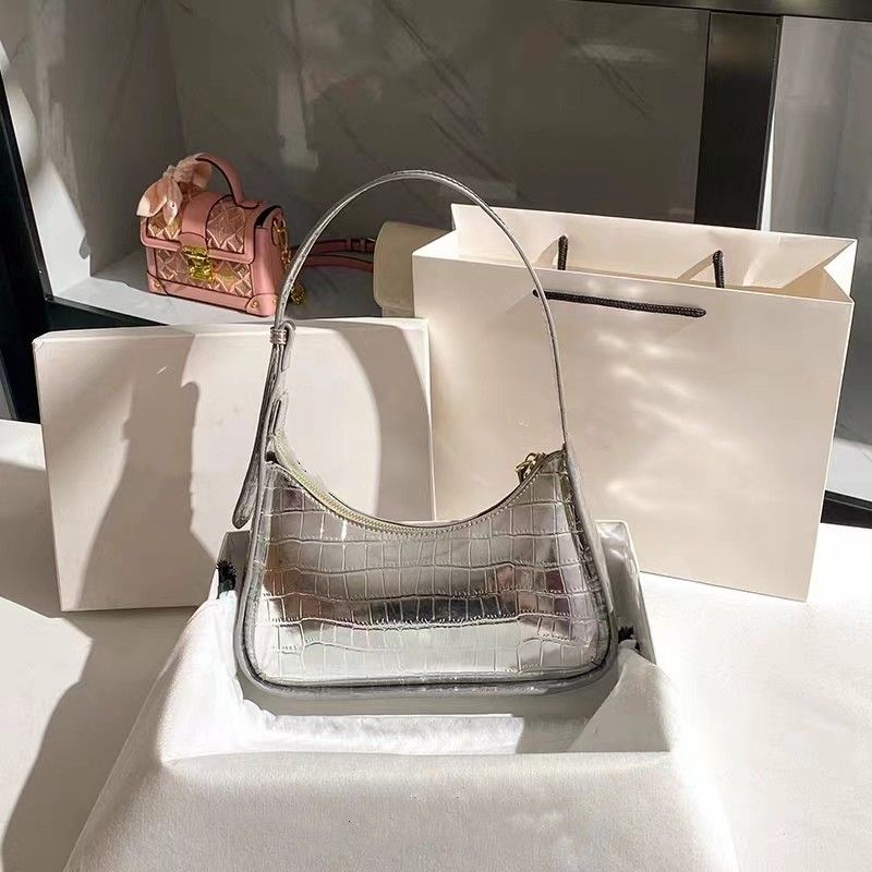 Dharma stick underarm silver 2024 super hot niche women's feeling one shoulder small bag_voghion.com
