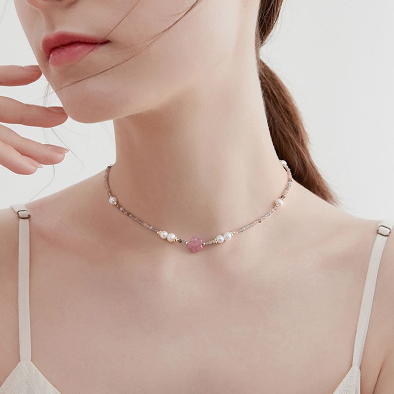 Collier de perles d'eau douce en cristal et calcédoine, motif de niche, chaîne de clavicule, ras du cou simple et tendance_voghion.com
