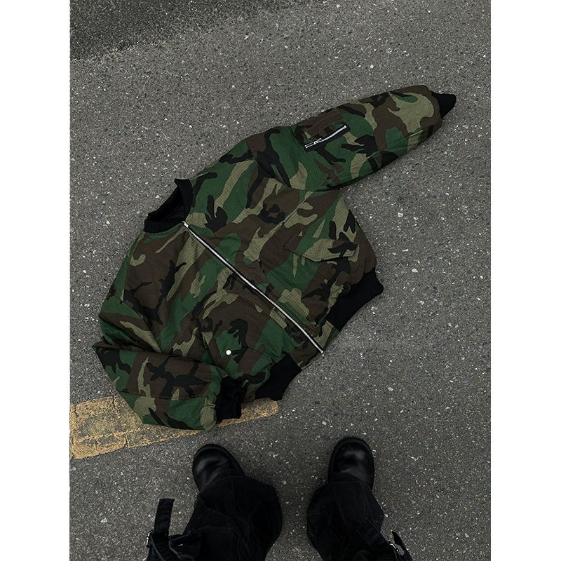 2024 neue Winter Amerikanischen Flug Anzug Bomber Doppelseitige Camouflage Lose Warme Dicke Baumwolle Mantel Trend_voghion.com
