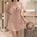 Abbigliamento da donna Guiruo Light Luxury Underwear Semplice retrò stampato raso con cuscinetto per il petto Pure Desire Style Sling Nightdress Home Set_voghion.com