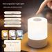 Lampada da comodino USB - Controllo touch 3 colori | Luce da lettura per la cura degli occhi e caricabatteria per telefono | Modalità sospensione per camera da letto_voghion.com