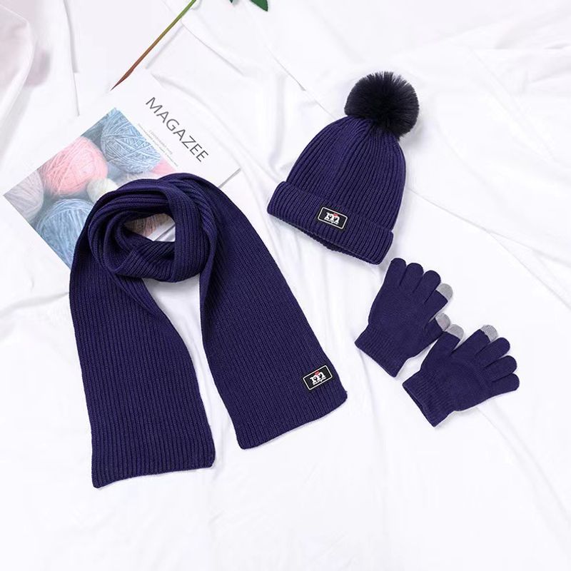 Simple M label children's wool autumn and winter new children's hat scarf gloves three piece set solid color warm_voghion.com