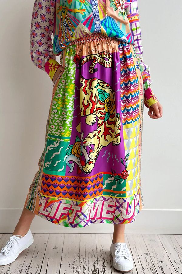 Vêtements pour femmes nouvelle personnalité graffiti décontracté ensemble deux pièces chemise à manches longues en satin imprimé + jupe_voghion.com