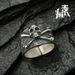Anello aperto regolabile con teschio da motociclista hip-hop in stile punk_voghion.com