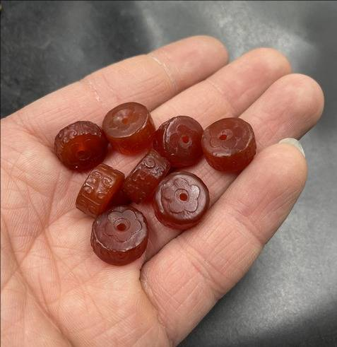 DIY jewelry accessories, red patterned carved agate abacus beads, safety buckle beads, loose batch_voghion.com