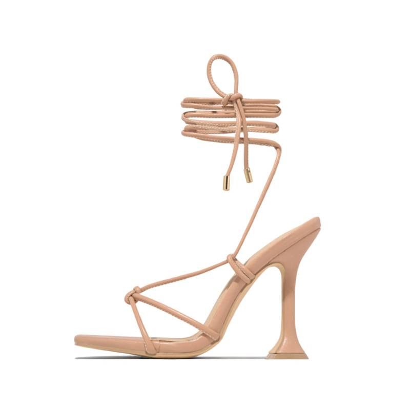 Scarpe da donna alla moda, infradito con punta quadrata e lacci – eleganti tacchi alti per abbigliamento casual_voghion.com
