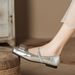 H83-5 Mocasines planos estilo influencer de internet, cómodos, de suela blanda, color plata, con hebilla metálica._voghion.com