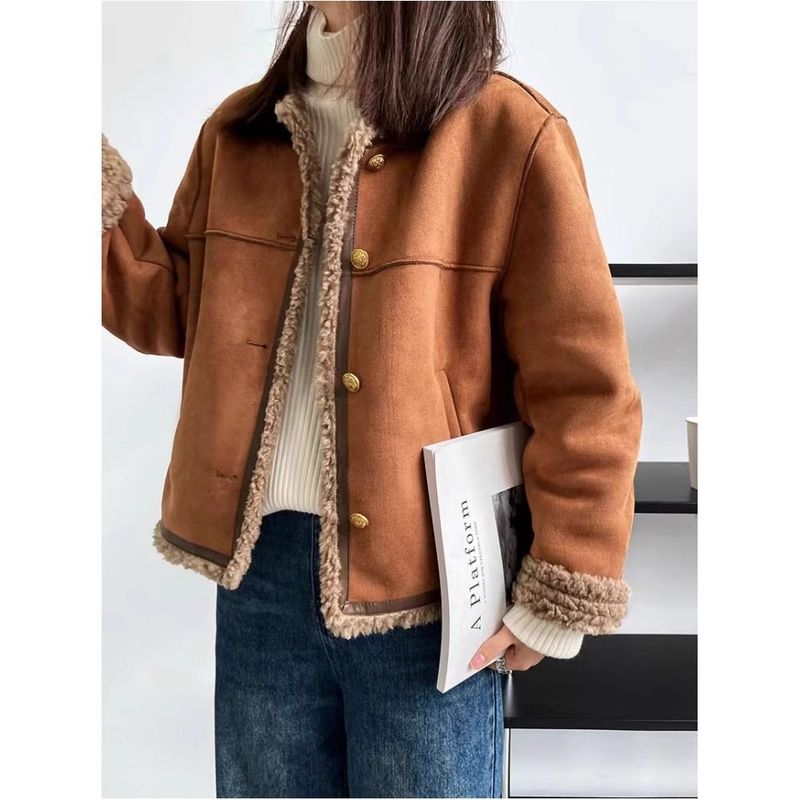 Chaqueta de felpa de cordero de estilo pequeño y fragante de alta gama para mujer en invierno, de baja estatura, con gamuza integrada en cuero y piel._voghion.com
