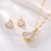 Set di orecchini con zirconi a forma di cuore splendente, set di gioielli con ciondolo a forma di cuore e collana con pietre preziose_voghion.com