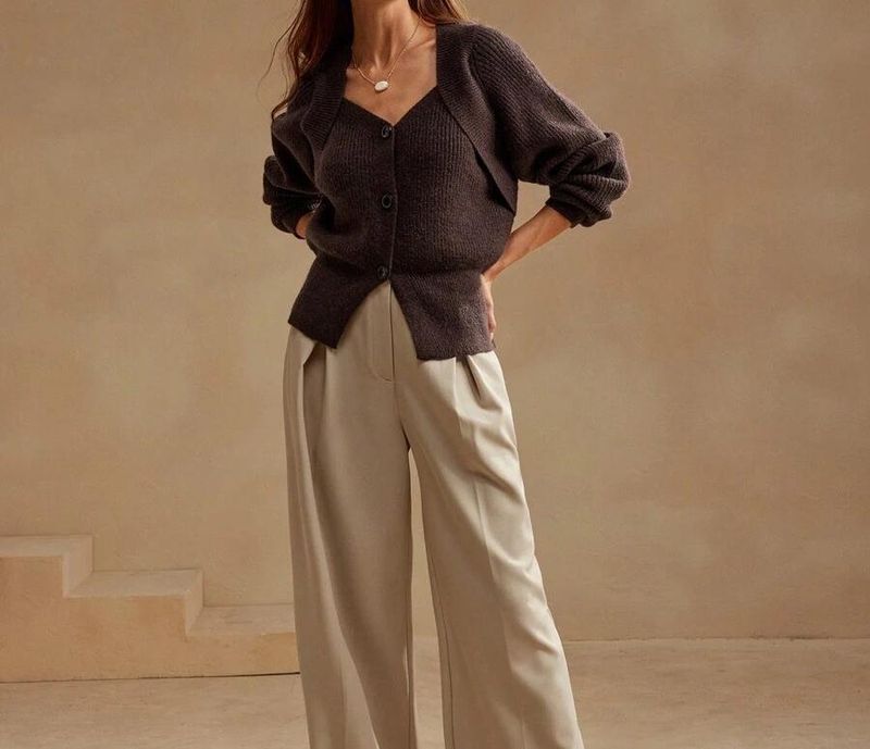 Strickjacke mit V-Ausschnitt für Damen – weiches, langärmliges Strickoberteil mit offener Vorderseite für Herbst und Winter, elegant und vielseitig, einfarbig_voghion.com