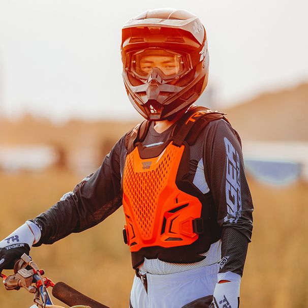 Profesionāls bezceļu aizmugures aizsargs Motocikla sporta muguras aizsargs_voghion.com