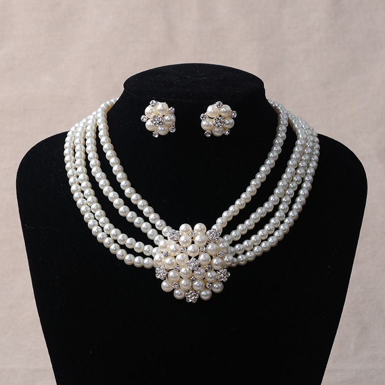 Set di gioielli da sposa con design a fiori di perle e cristalli, collana e orecchini a 4 strati, per donne, feste in costume_voghion.com