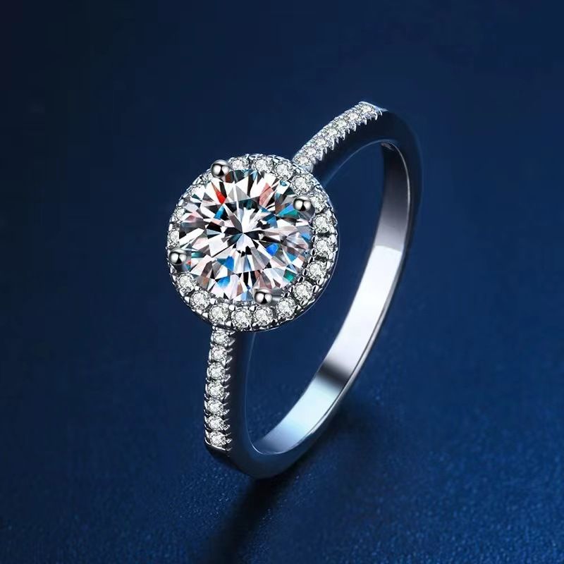 New One Carat Elegant Exquisite Round Moissanite Open For Women With Zircon Inlay Adjustable Ring_voghion.com